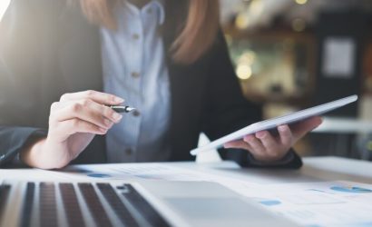 Por que sua farmácia precisa de um contador especializado